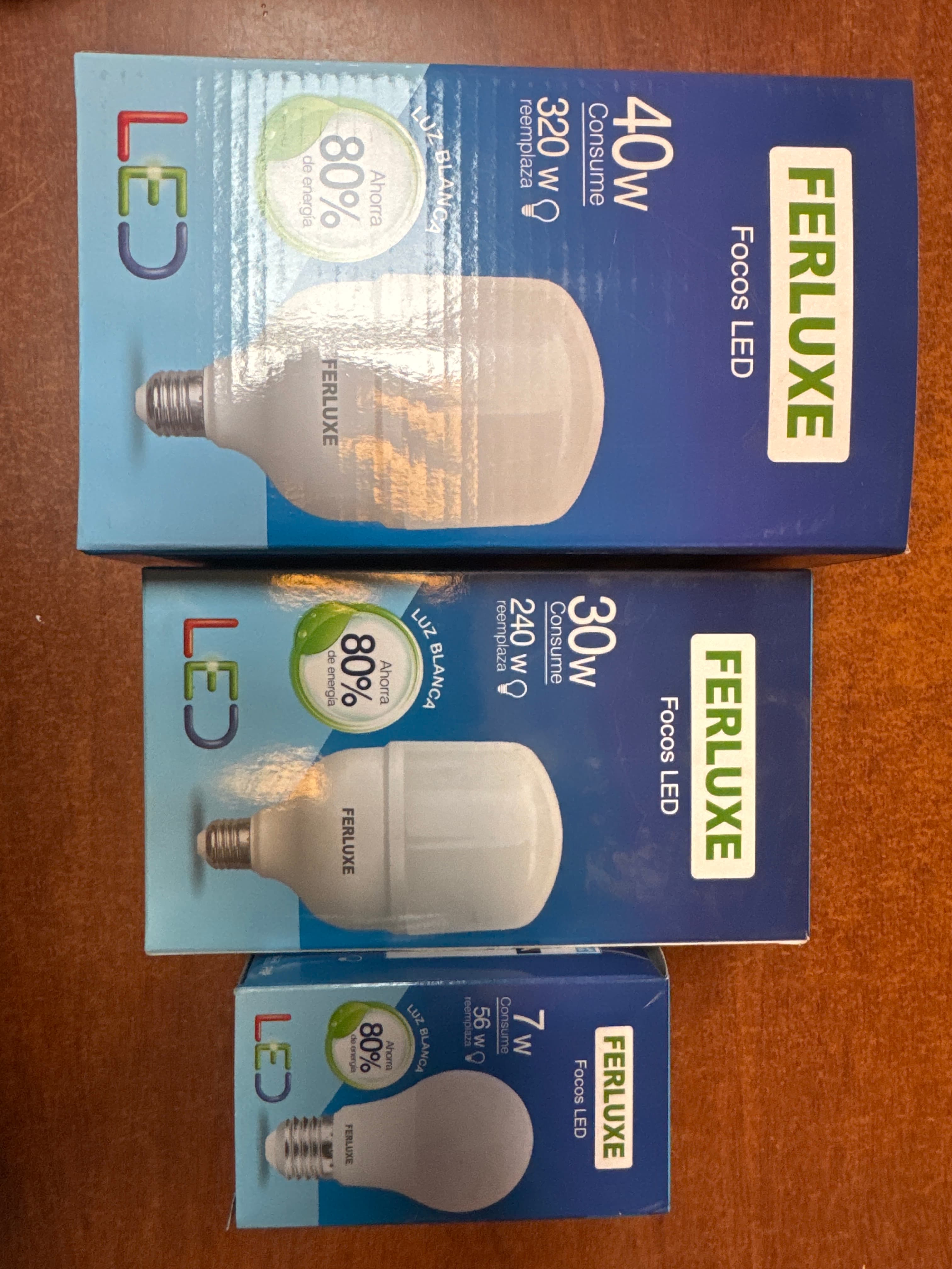 Focos LED FERLUXE Luz Blanca - Gran Ahorro de Energía